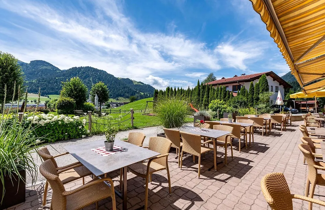 Hotel Alpenpanorama-1